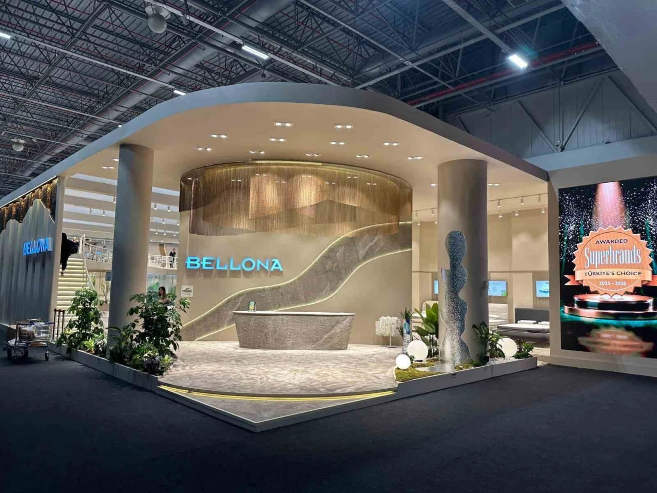 Yeni sezon koleksiyonlarıyla Bellona, Uluslararası Mobilya Fuarı&rsquo;nda yoğun ilgi g&ouml;rd&uuml;
