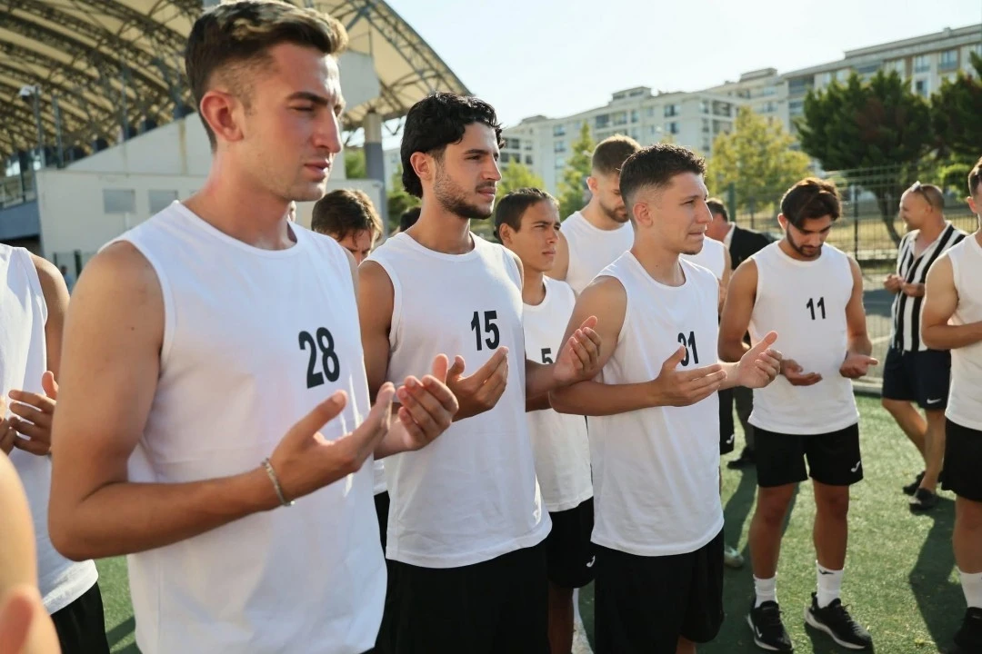 Yeni sezona hazırlanan Silivrispor’a Başkan Balcıoğlu’ndan ziyaret
