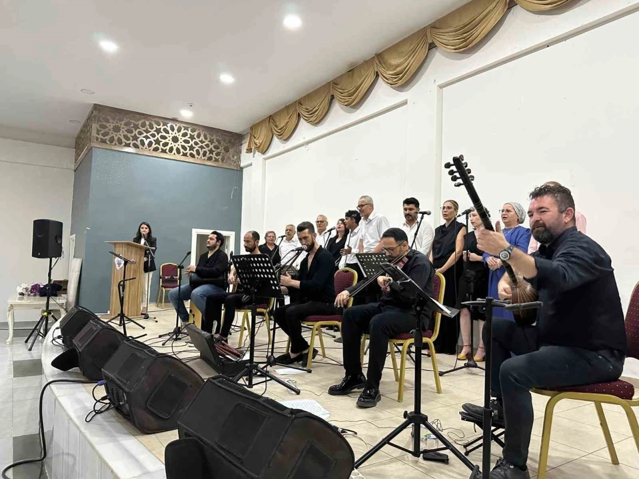 Yenice’de müzik şöleni vatandaşlarla buluştu
