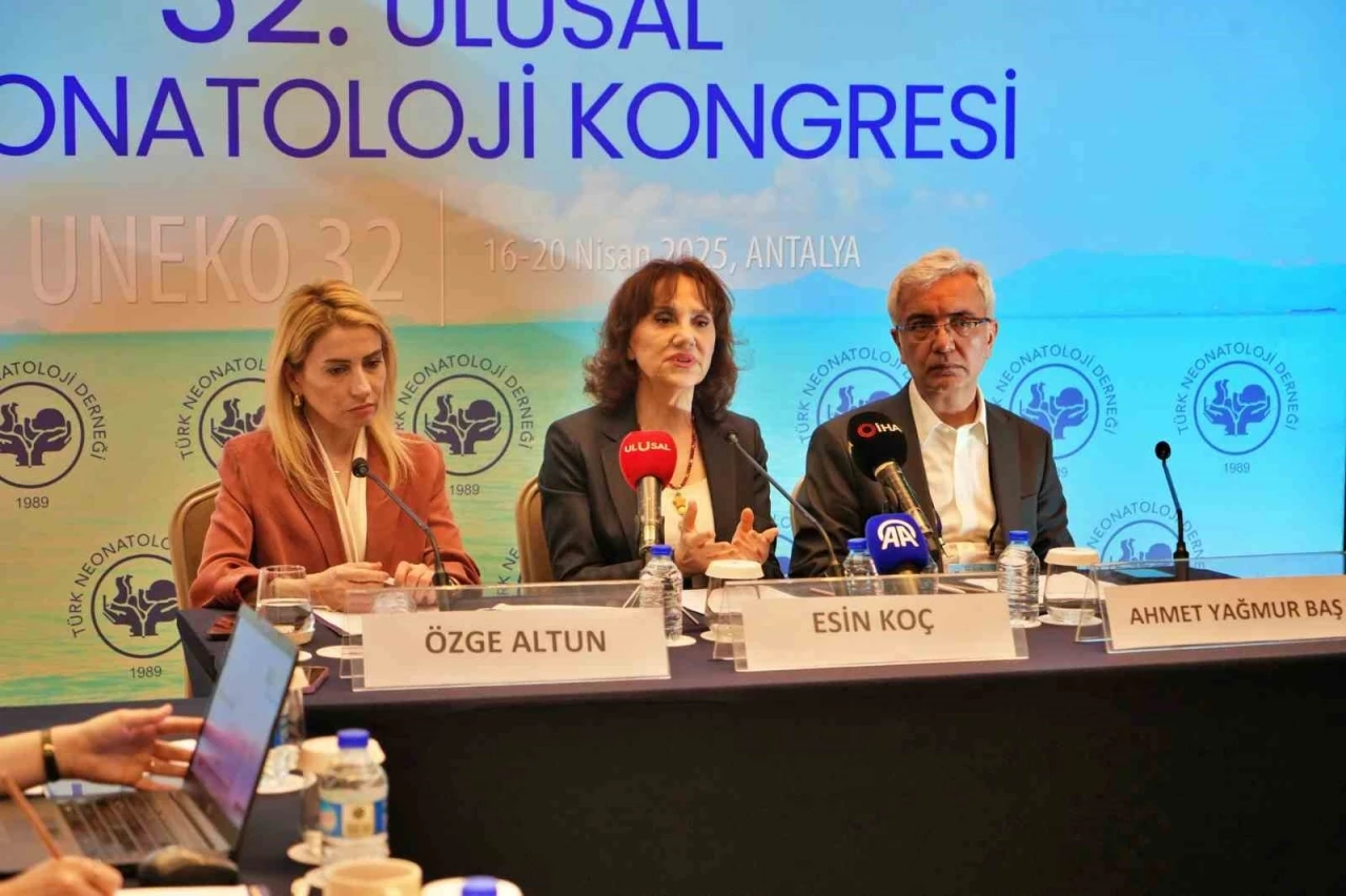 Yenidoğan uzmanları Antalya’da buluştu: &quot;Aşı reddi çocukları korumasız bırakıyor&quot;
