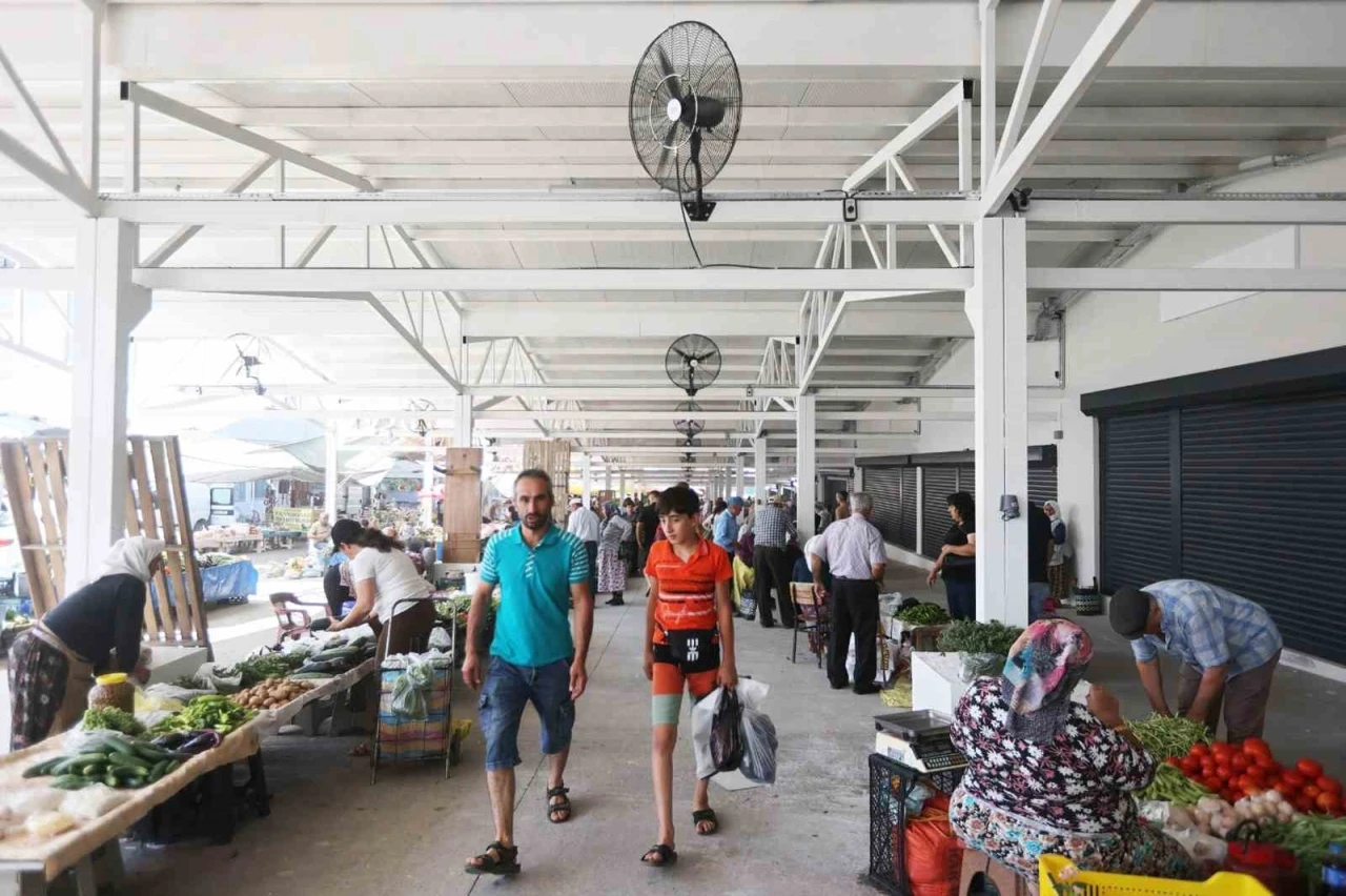 Yenilenen Yatağan pazaryerinden halk da, esnaf da memnun
