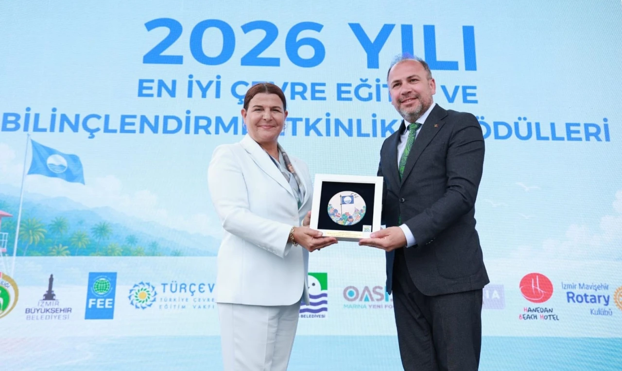 Yeşil ve mavinin buluştuğu Arnavutk&ouml;y&rsquo;e &ccedil;evre alanında &ccedil;ifte &ouml;d&uuml;l
