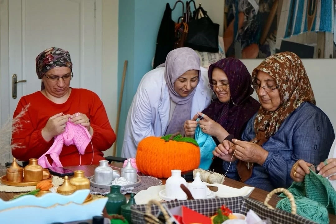 Yeşilyurt Mesleki Eğitim ve Yaşam Merkezi&rsquo;nde &uuml;retim ve &ouml;ğrenme bir arada
