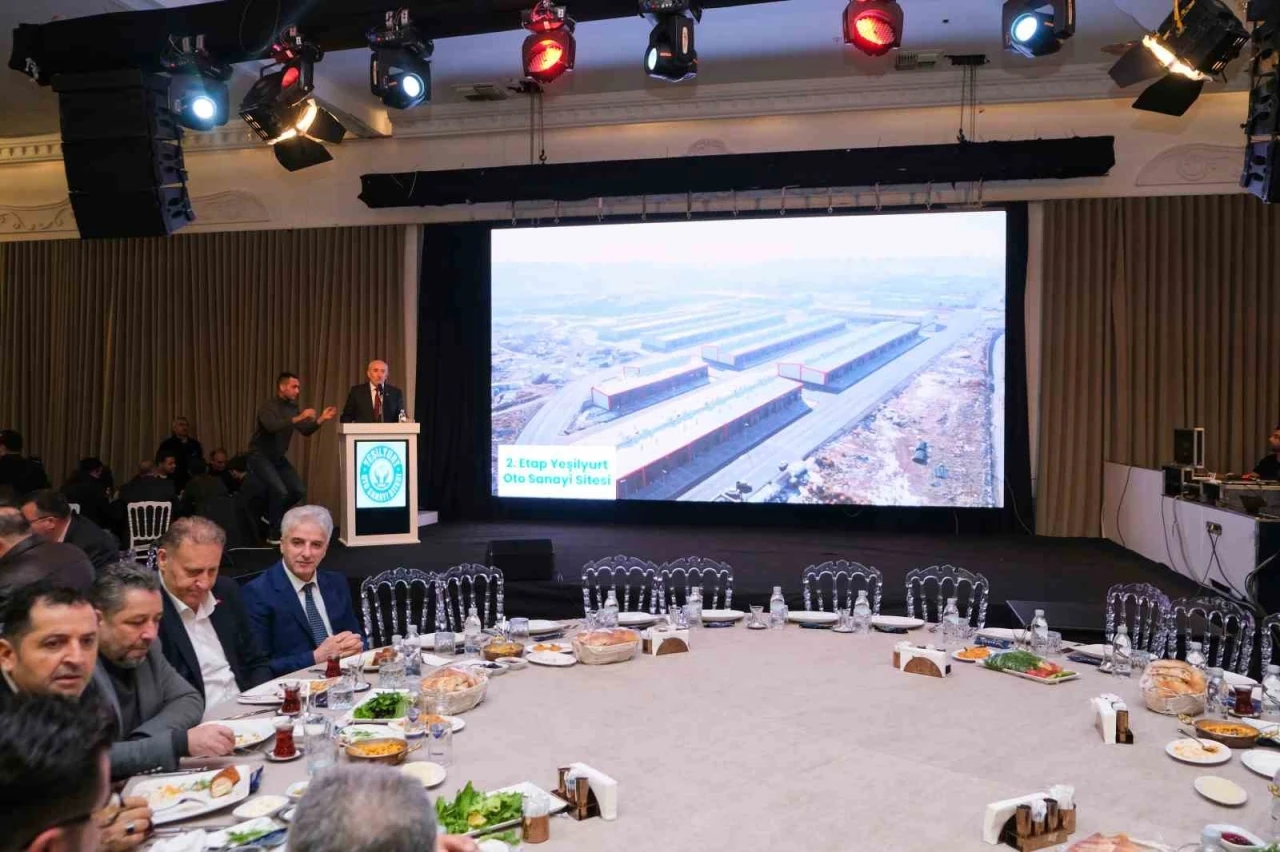 Yeşilyurt Sanayi Sitesi&rsquo;nde kuralar &ccedil;ekildi, başkanlar yeni konut ve işyerlerine destek s&ouml;z&uuml; verdi
