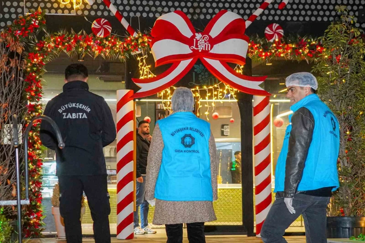 Yılbaşı &ouml;ncesi kent genelinde gece denetimleri artırıldı
