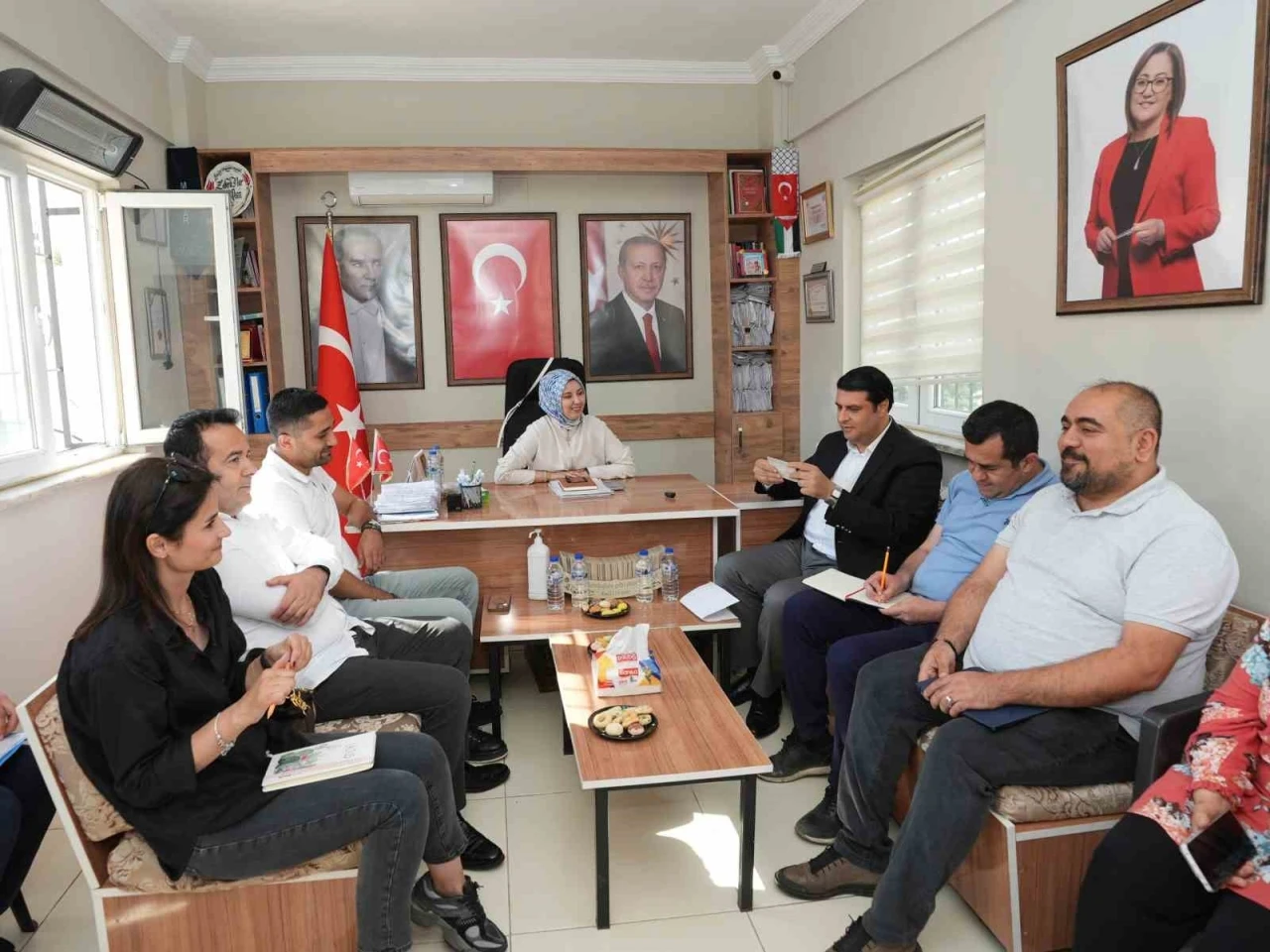 Yılmaz’dan Çamlıtepe ve Gaziler Mahallelerine ziyaret
