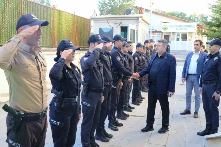 Yırtar&rsquo;dan Pazaryolu ve İspir ziyareti
