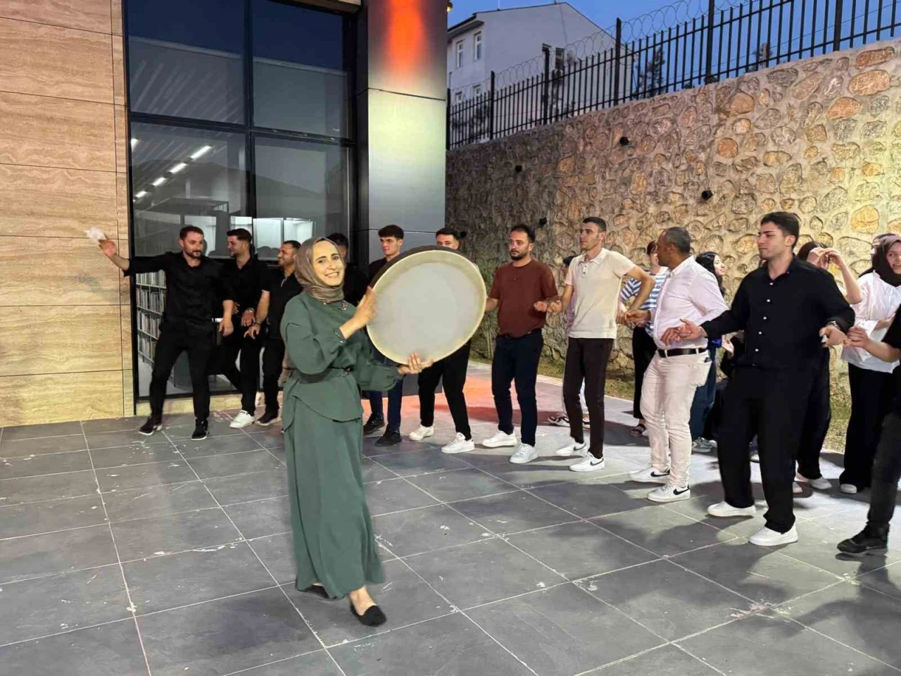 YKS &ouml;ncesi &ouml;ğrencilere moral etkinliği
