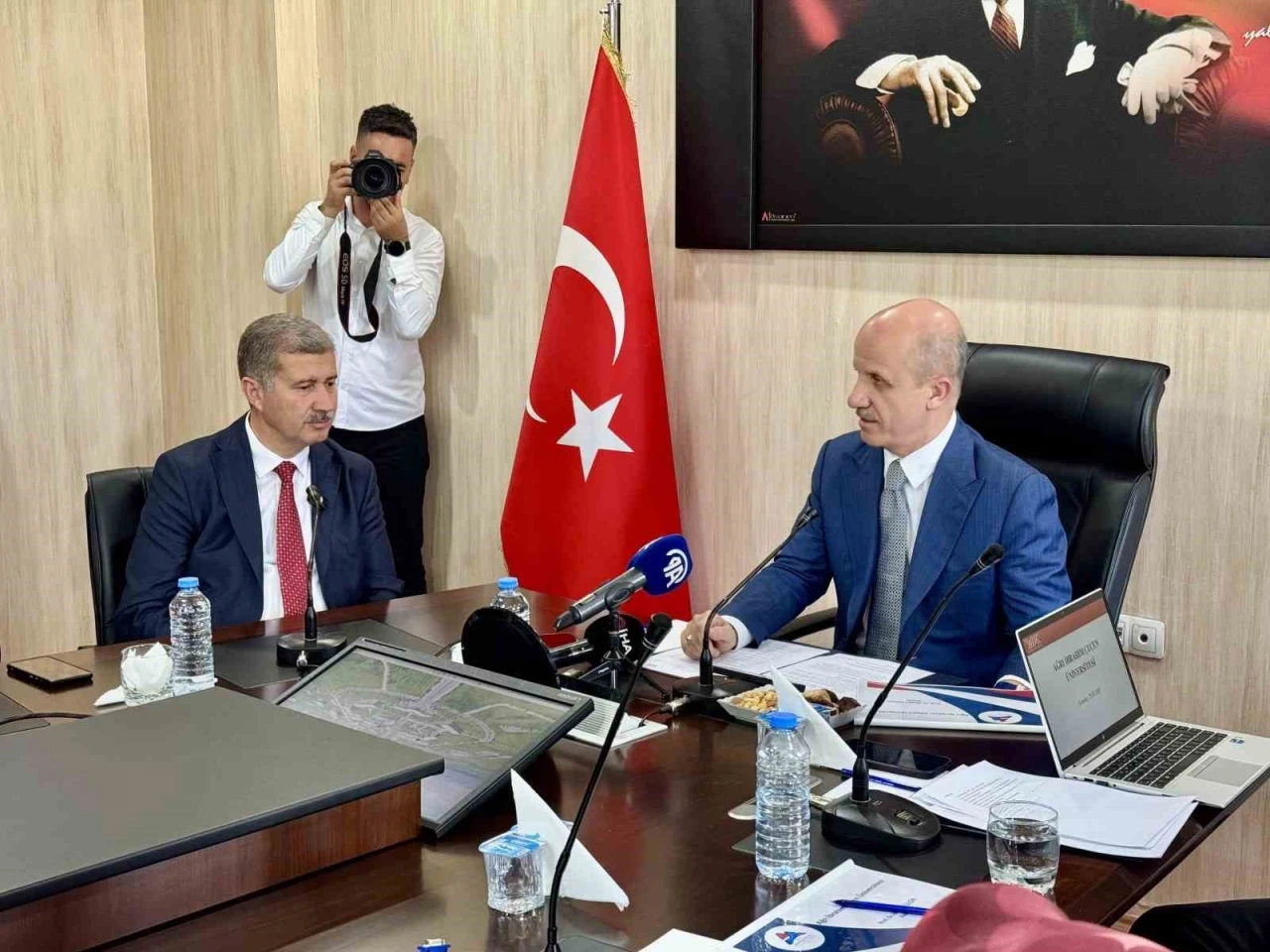 YÖK Başkanı Özvar: &quot;Şehit yakınlarına yüksek lisans ve doktora kontenjanı geliyor&quot;
