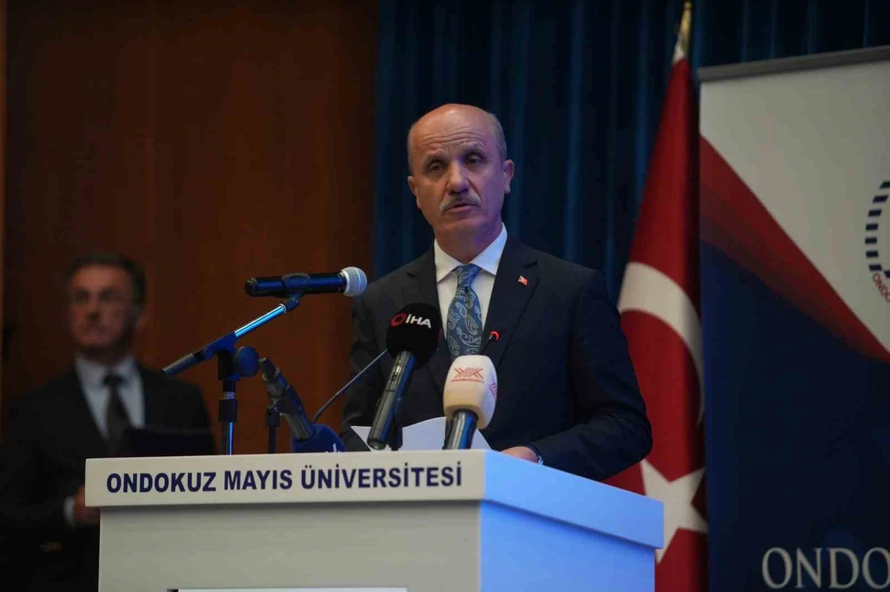 YÖK Başkanı Özvar: &quot; Türkiye; Frankofon ya da Anglo-Sakson modellerine özenmeden bölgesel liderlik konumunu güçlendiriyor&quot;

