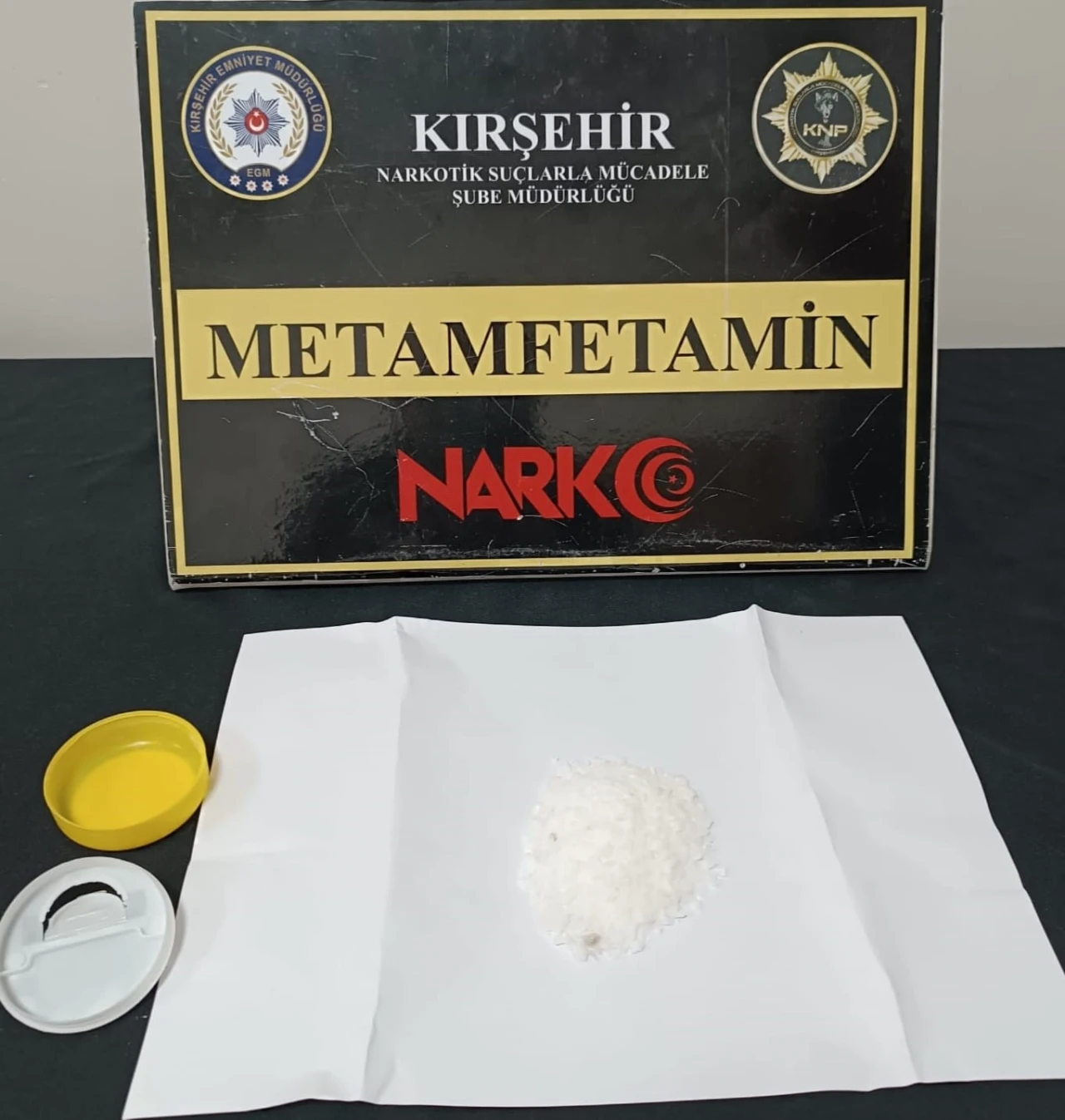 Yol uygulamasında uyuşturucu ele ge&ccedil;irildi
