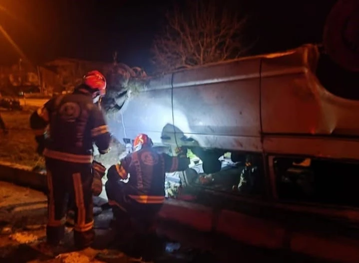 Yoldan çıkan otomobil ters döndü; 1 yaralı
