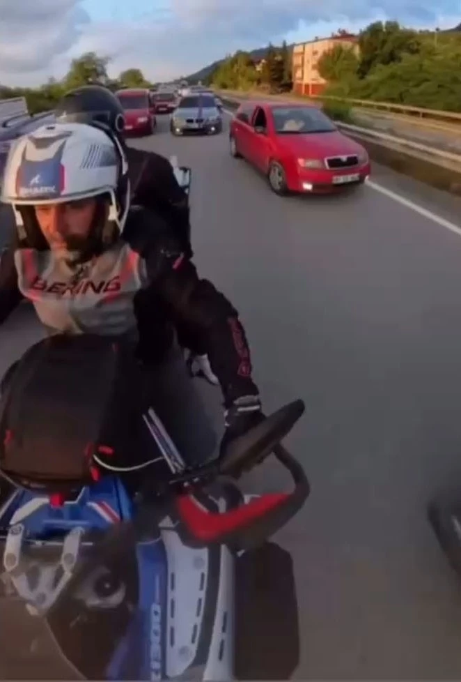 Yolu kapatıp drift yaptılar: Trafik magandalarına 83 bin TL ceza
