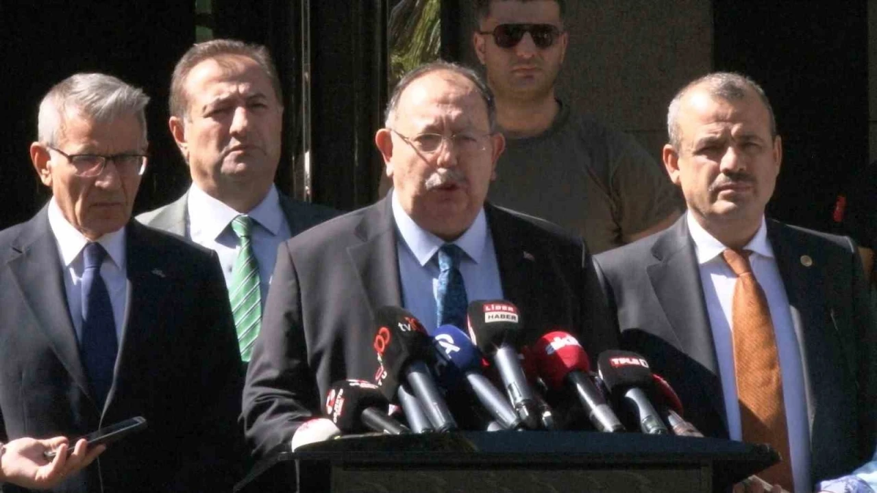 YSK, CHP İstanbul İl Kongresi’nin devamına karar verdi
