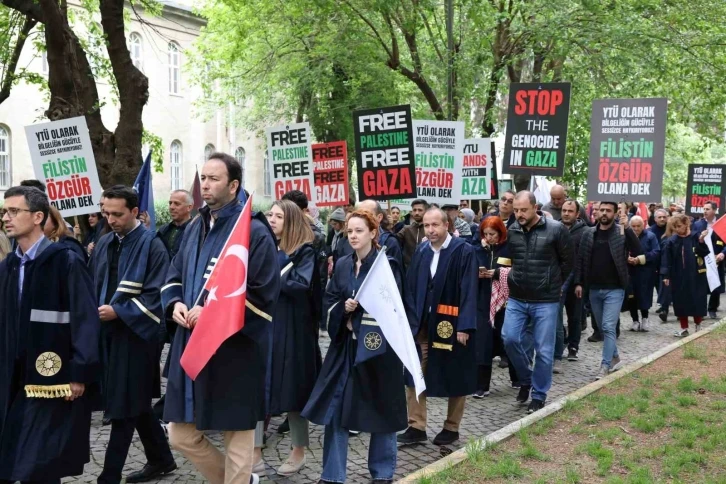 YTÜ akademisyenlerinden Gazze için Bilgelik Yolunda Sessiz Yürüyüş
