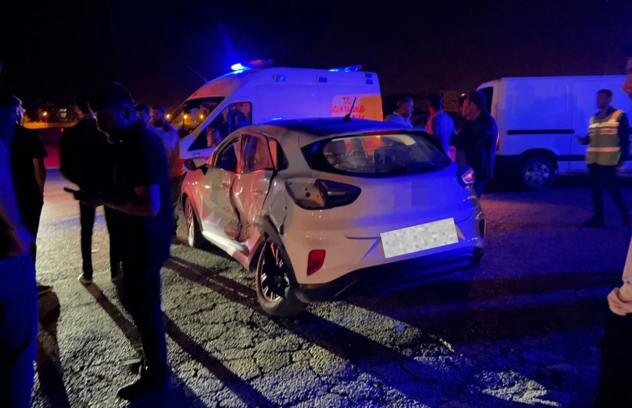 Yüksekova’da trafik kazası: 5 yaralı
