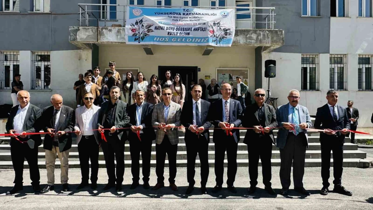 Y&uuml;ksekova&rsquo;da yıl sonu sergisi
