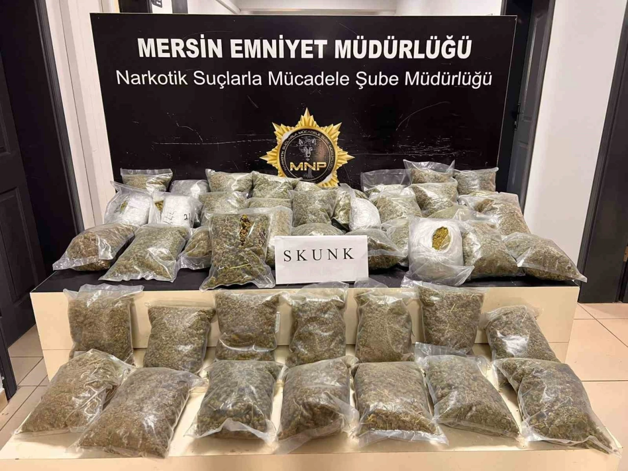 Yün Torbaları İçinde Uyuşturucu Sevkiyatı