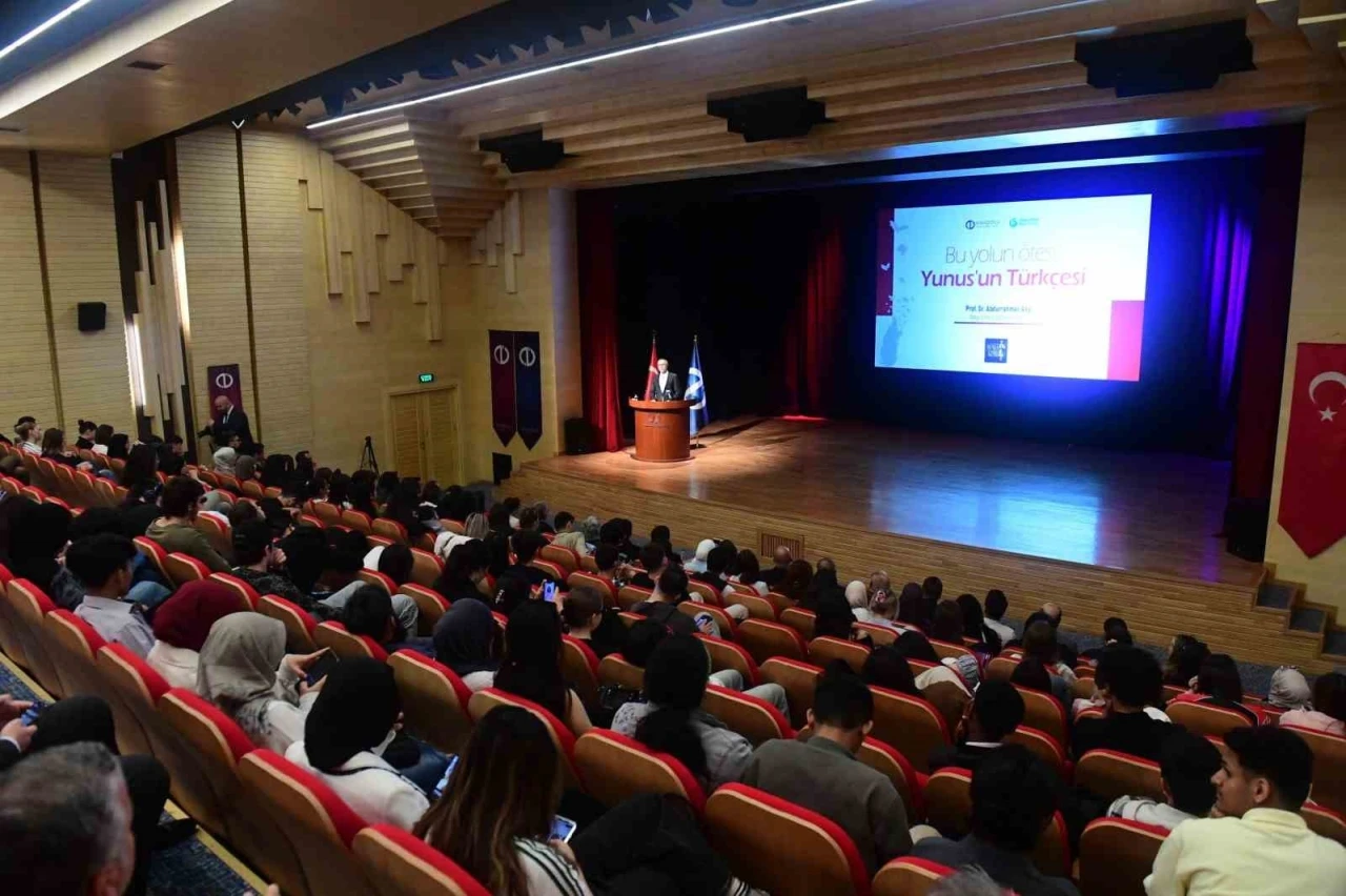 Yunus Emre Haftası etkinlikler &quot;Bu Yolun Ötesi, Yunus’un Türkçesi&quot; konferansı ile başladı

