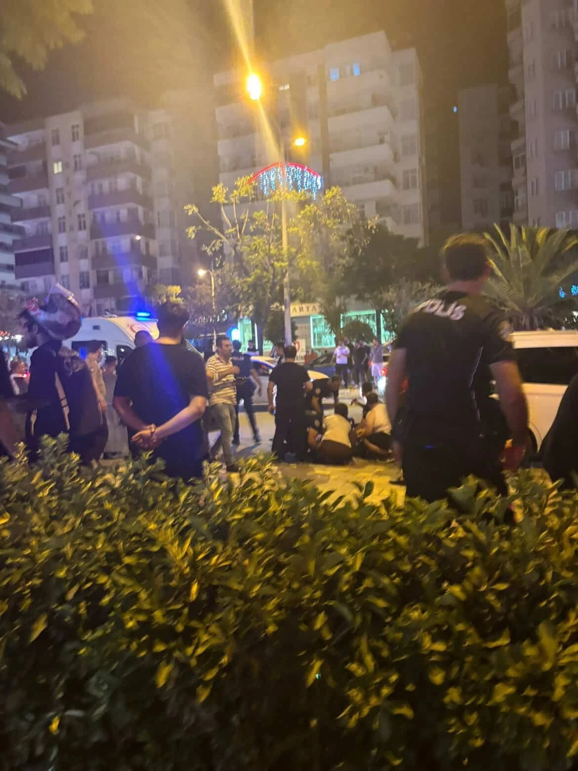 Yunus polisleri kazada yaralandı
