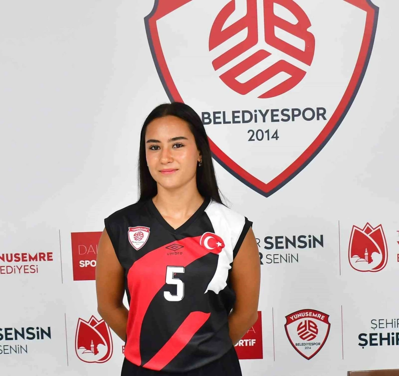 Yunusemre Belediyespor &Ouml;zpolat&rsquo;ı kadrosuna kattı
