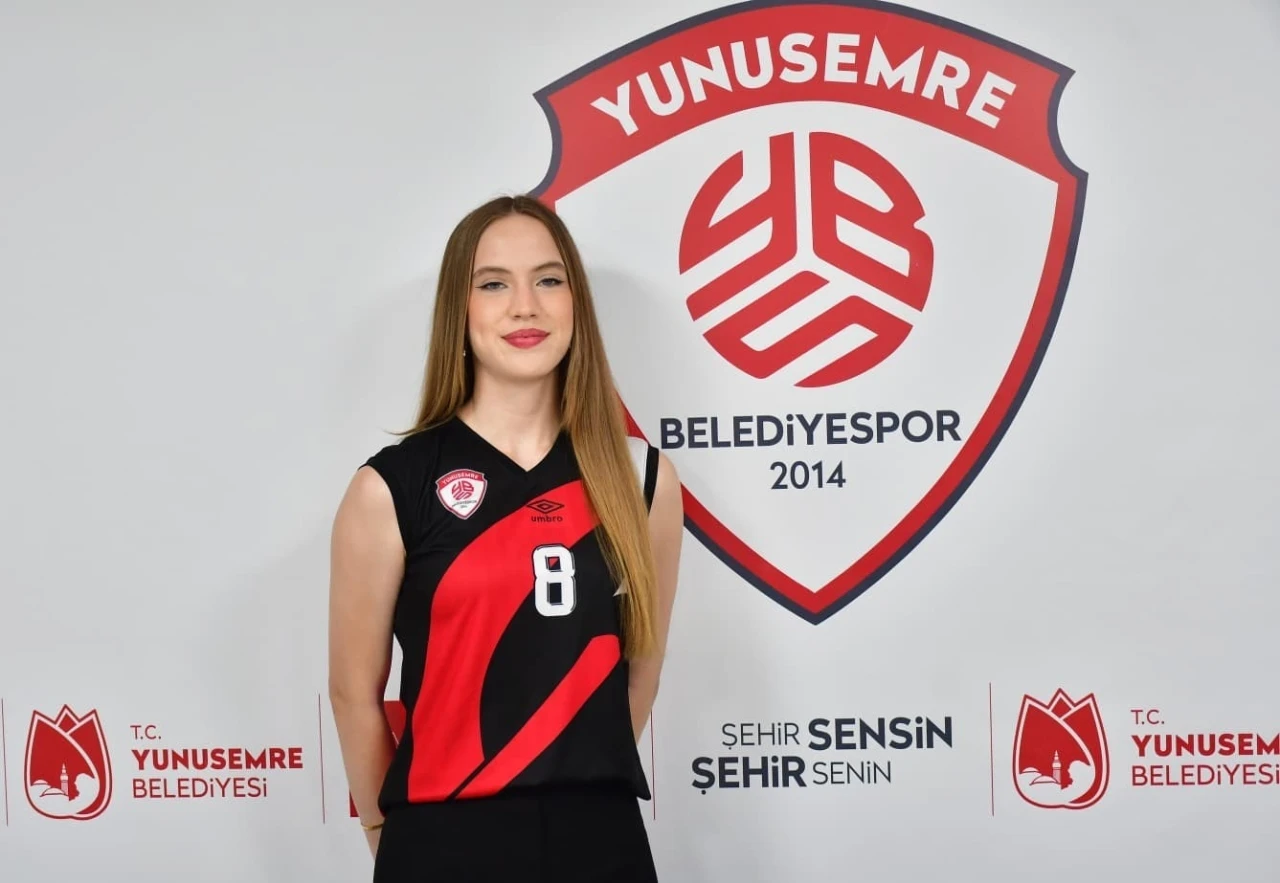 Yunusemre&rsquo;de sma&ccedil;&ouml;r Rengin Nuhoğlu yuvada kaldı
