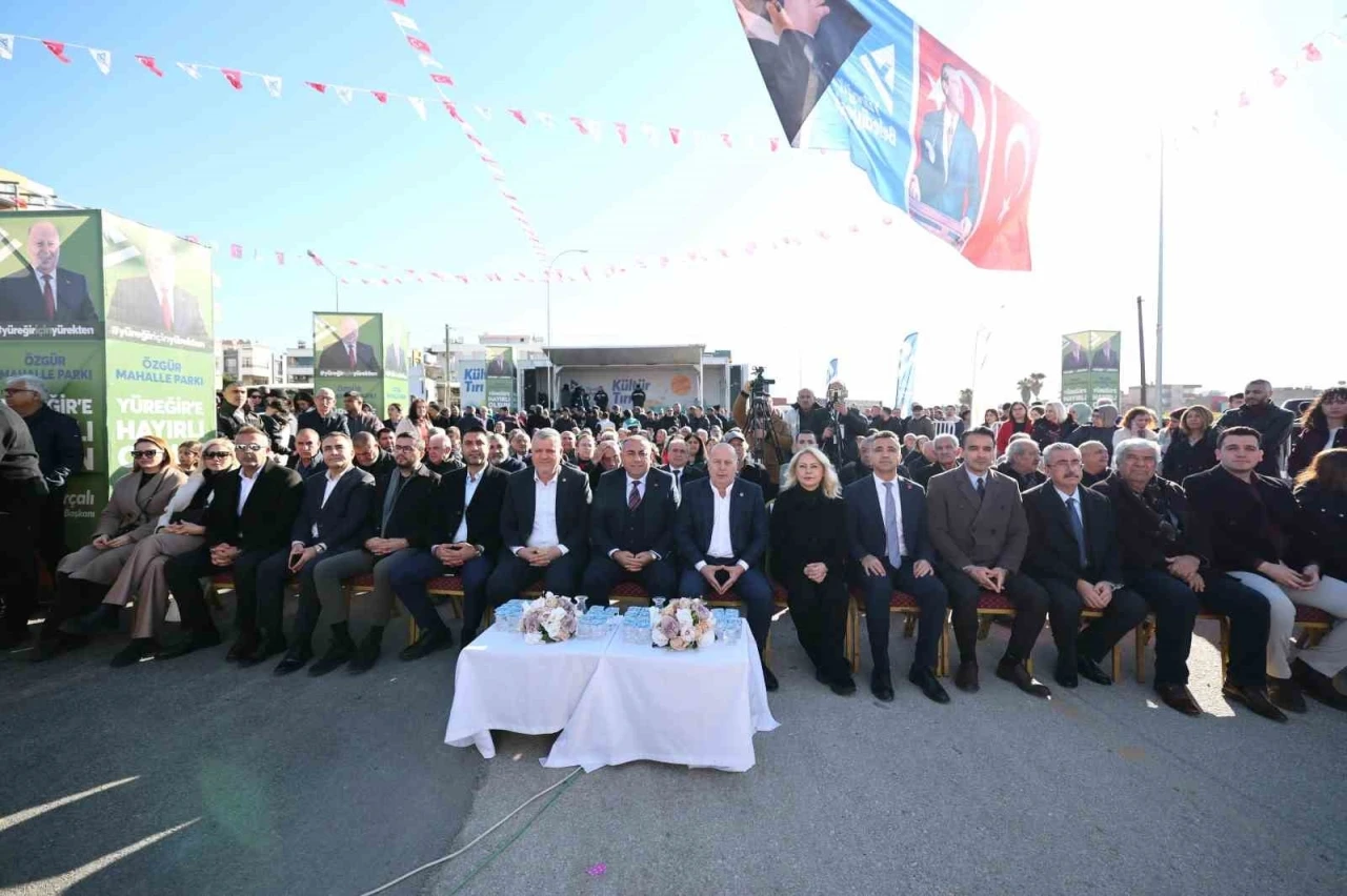 Y&uuml;reğir Belediyesi &Ouml;zg&uuml;r Mahalle Parkı t&ouml;renle a&ccedil;ıldı
