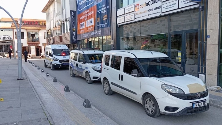 Yürürken husumetlisinin silahlı saldırısına uğradı, yara almadan kurtuldu

