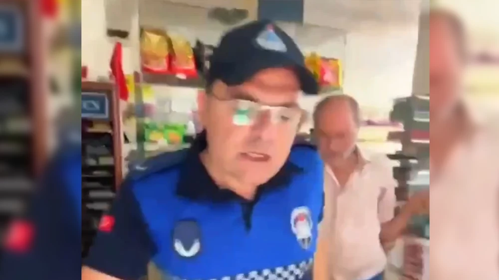 Görevli Zabitaya Mukavemet ve Tehdit