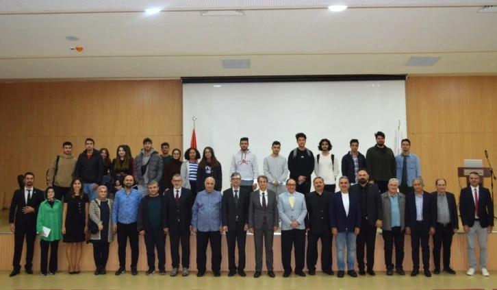 ZBE&Uuml;&rsquo;de Yapay Zekanın Geleceği Konuşuldu
