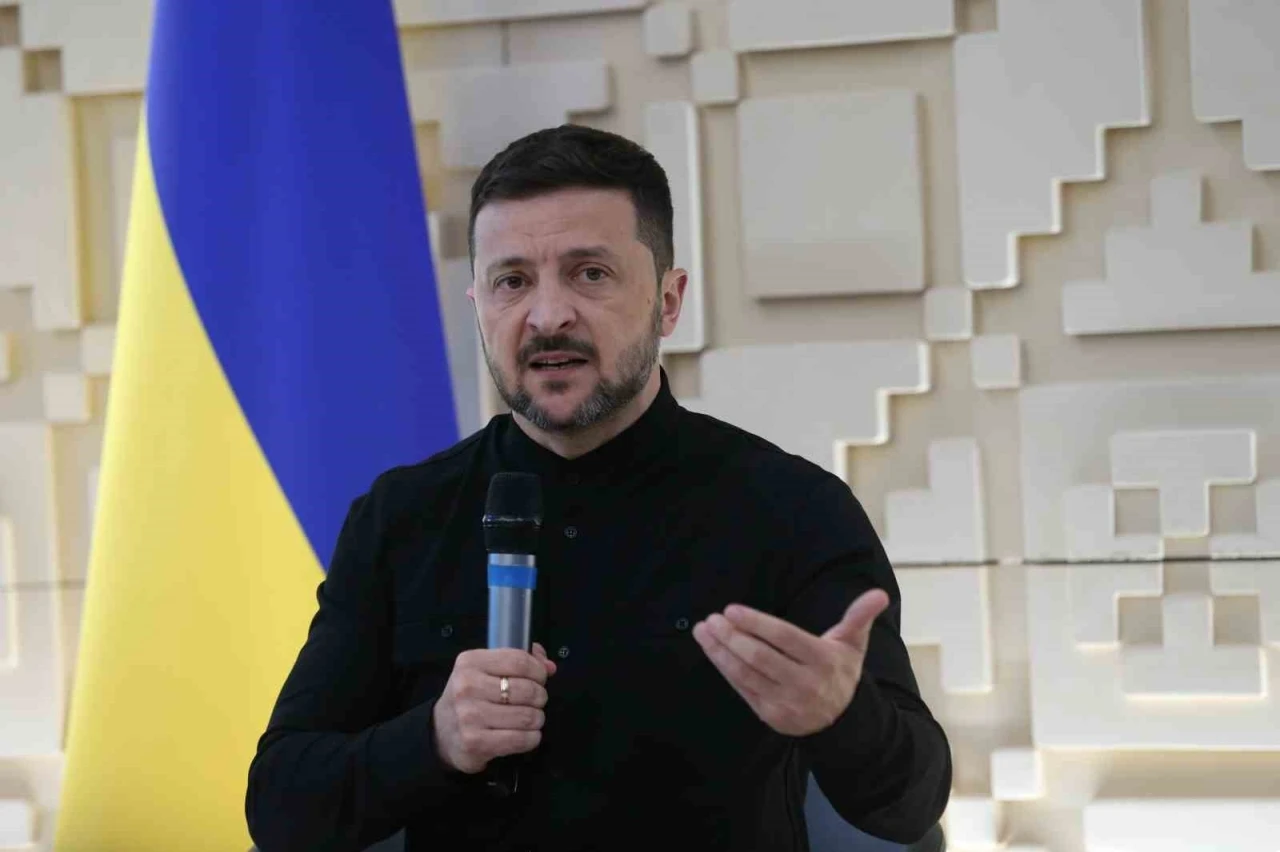 Zelenskiy: &quot;Her iki ülke tarafından da desteklenen memorandum ateşkes hükümlerini de içerecektir&quot;
