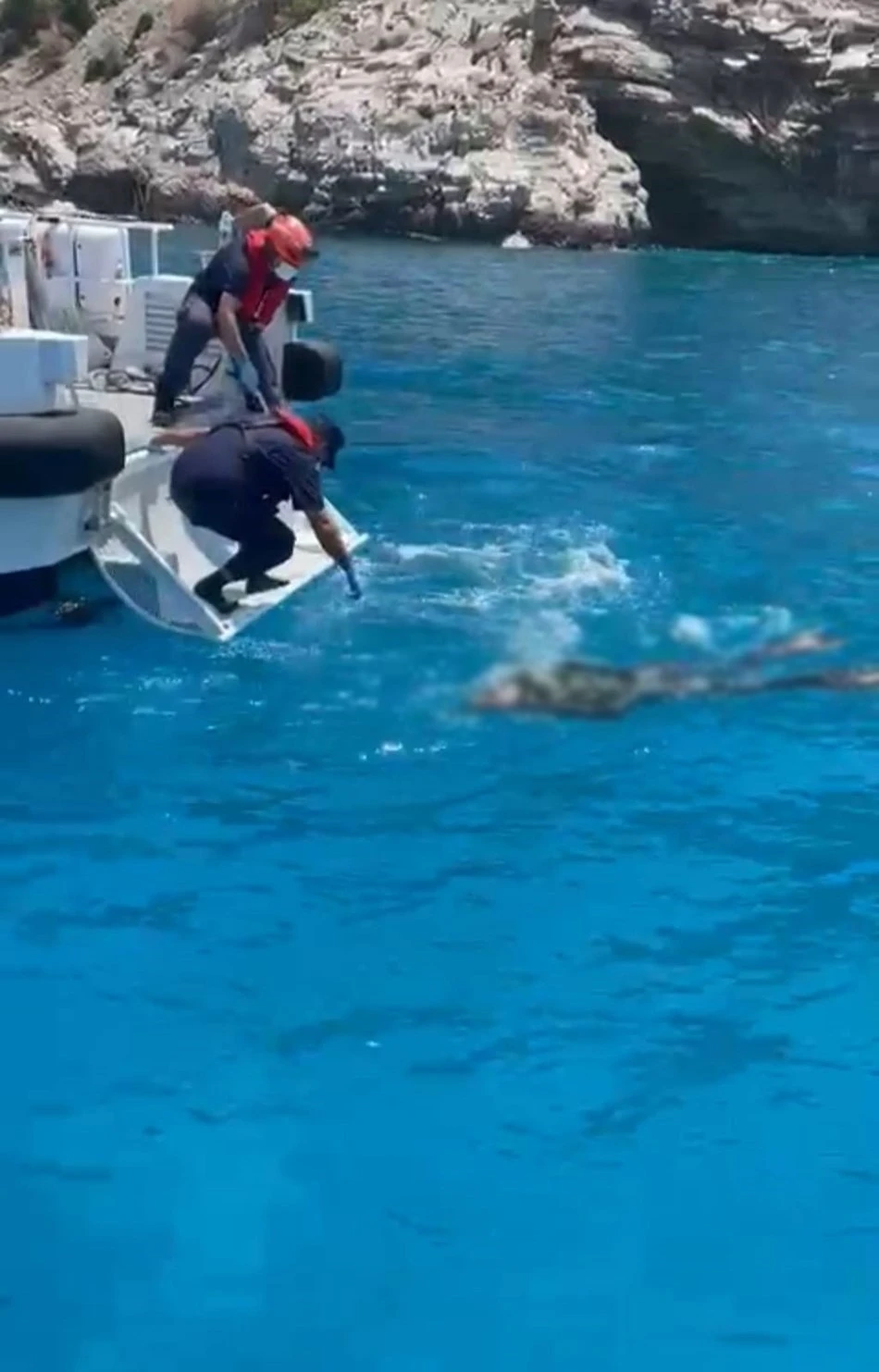 Zıpkınla balık avlamak için denize dalan şahsın cesedi bulundu
