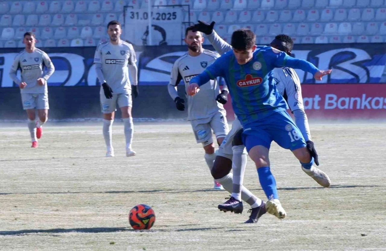 Ziraat T&uuml;rkiye Kupası: Erzurumspor FK: 2 - &Ccedil;aykur Rizespor: 0
