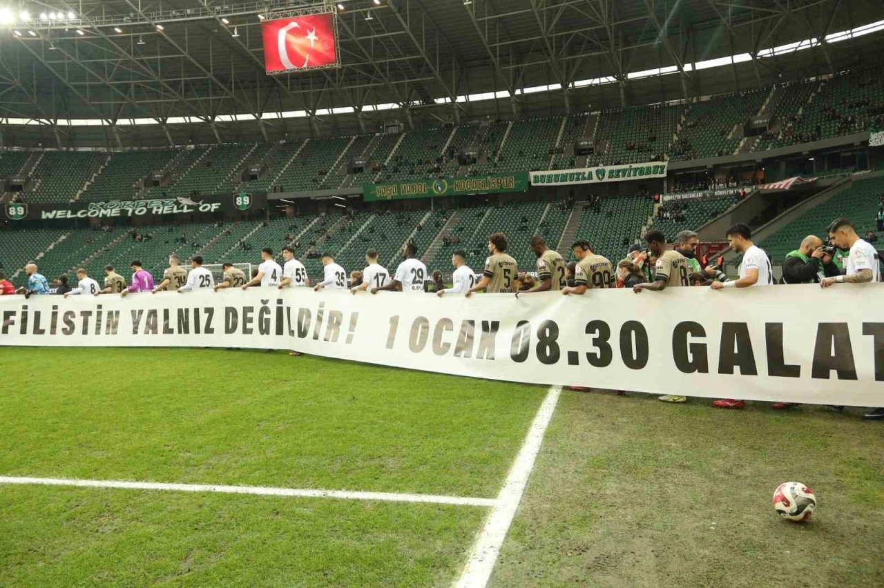 Ziraat T&uuml;rkiye Kupası: Kocaelispor: 2 - Erzurumspor FK: 0 (İlk yarı)
