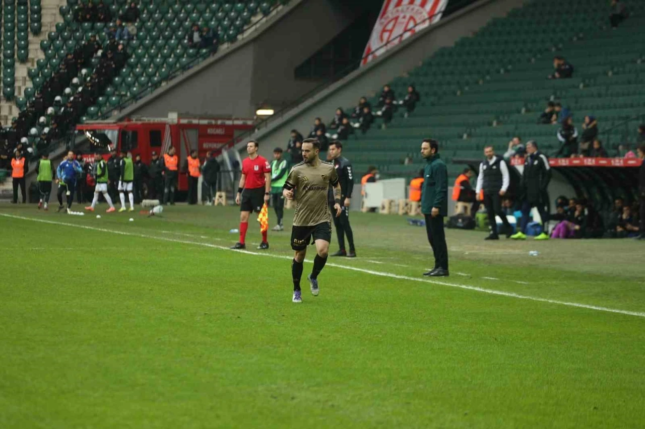 Ziraat T&uuml;rkiye Kupası: Kocaelispor: 3 - Erzurumspor FK: 1 (Ma&ccedil; sonucu)
