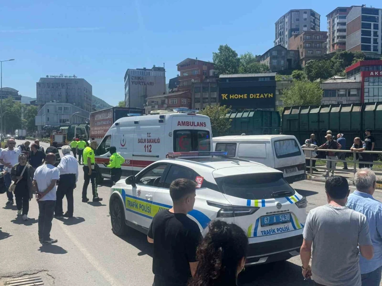 Zonguldak çevre yolunda feci kaza; 80 yaşındaki yaya ağır yaralandı
