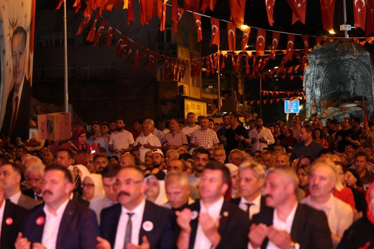 Zonguldak&rsquo;ta 15 Temmuz&rsquo;un 10. yılında şehitler anıldı
