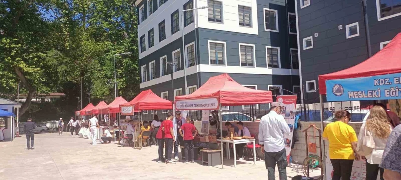 Zonguldak’ta mesleki ve teknik eğitim tanıtım fuarı düzenlendi
