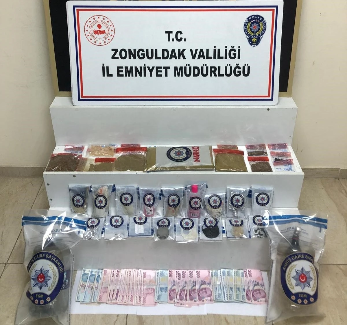 Zonguldak’ta uyuşturucu operasyonunda üç kişi tutuklandı
