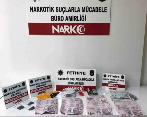 10 uyuşturucu taciri tutuklandı
