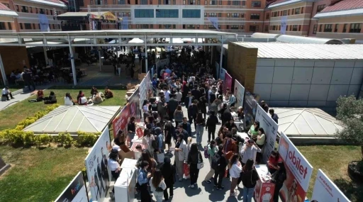 100’den fazla sektör, Kariyer Günleri’nde gençlerle bir arada
