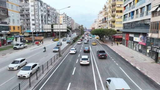 100. Yıl Bulvarı&rsquo;nda altı etaplı &ccedil;alışmanın &uuml;&ccedil;&uuml;nc&uuml; etabı tamamlandı
