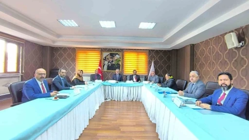 1001 Hatim için istişare toplantısı
