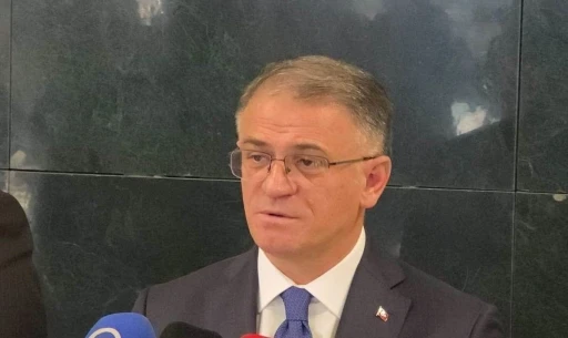 11 ilde eş zamanlı &rsquo;NarkoKapan-Van&rsquo; uyuşturucu operasyonu: 78 g&ouml;zaltı
