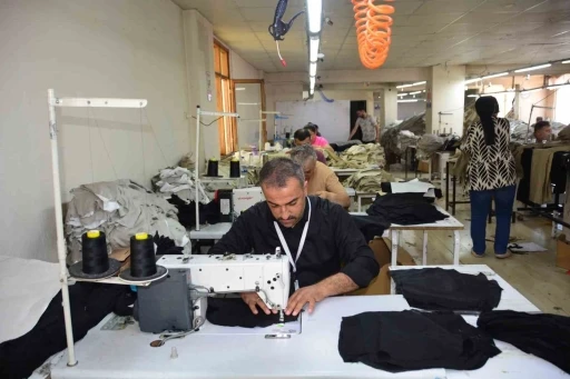 11 yaşında babasını kaybetti, sıfırdan başlayıp 40 kişiye istihdam kapısı oldu
