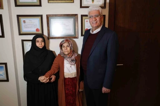 Yatalak Kadın, Ameliyatla Yürümeye Başladı