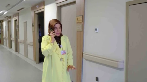 12 yaşındaki hayali gerçek oldu: &quot;Alo Doktorum&quot; ile dünyaya şifa dağıtıyor
