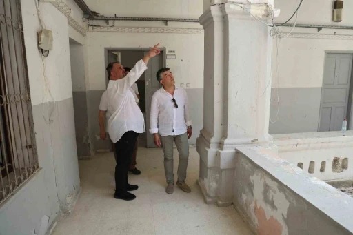 120 yıllık tarihi binaya restorasyon onayı verildi ama başlanılamadı
