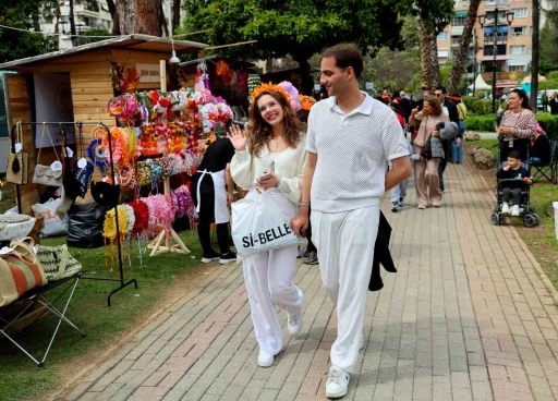 14&rsquo;&uuml;nc&uuml; Uluslararası Portakal &Ccedil;i&ccedil;eği Karnavalı başladı
