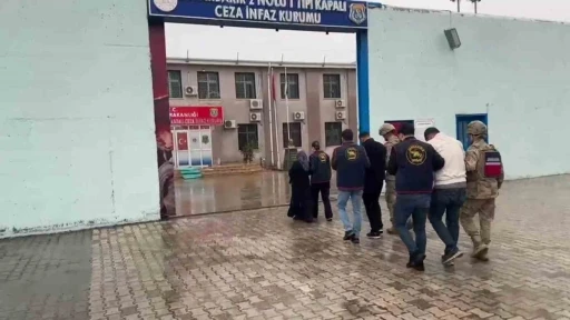 14 yıl &ouml;nce işlenen &ccedil;ocuk cinayetinin failleri jandarma dedektiflerinden ka&ccedil;amadı
